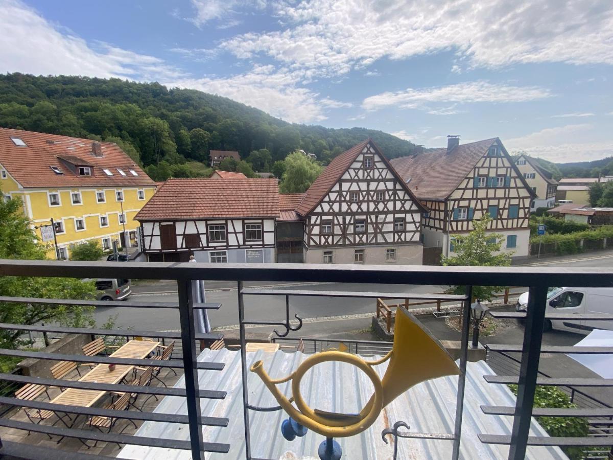 Gasthof Hotel Zur Post Egloffstein Buitenkant foto
