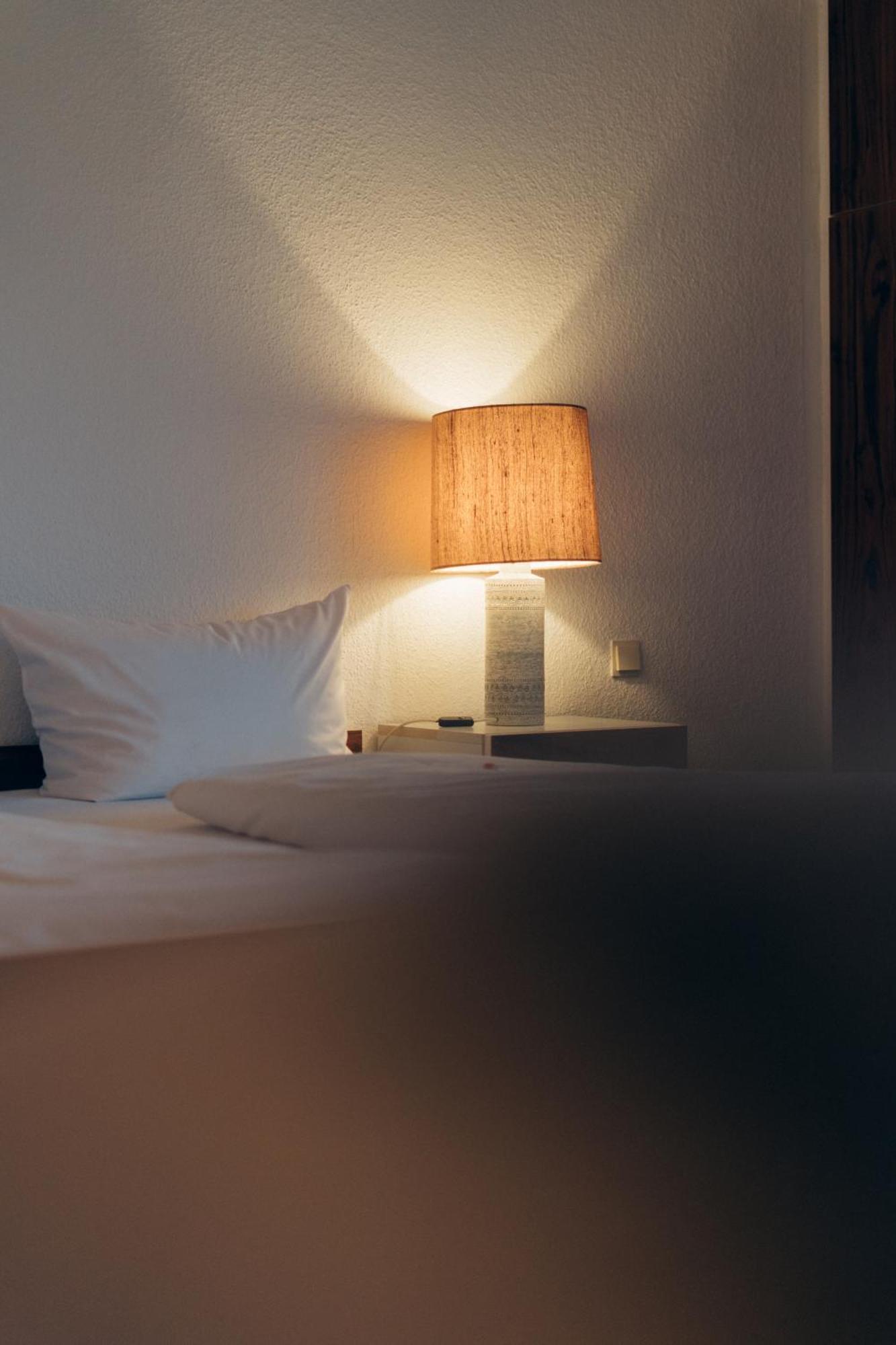 Gasthof Hotel Zur Post Egloffstein Buitenkant foto